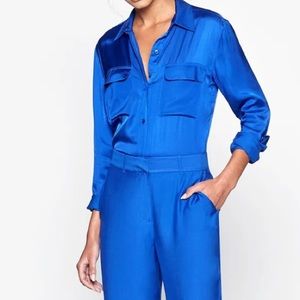 NWT equipment femme signature silk hyper blue button down blouse  size XXS